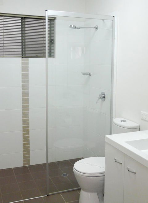 Monterey Apartments Moranbah - Surfers Gold Coast 7