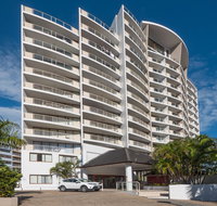 Broadbeach Savannah Resort - Surfers Gold Coast