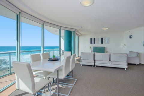 The Waterford On Main Beach - Surfers Gold Coast 16