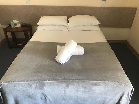 Nanango Star Motel - Surfers Gold Coast 11