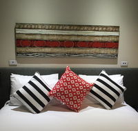 Calamvale Hotel Suites and Conference Centre - Surfers Gold Coast