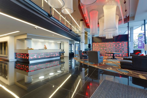 Calamvale Hotel Suites And Conference Centre - Surfers Gold Coast 6