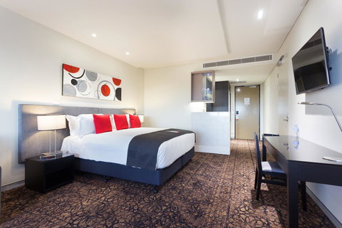 Calamvale Hotel Suites And Conference Centre - Surfers Gold Coast 3