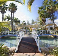 DB Broadbeach Private Apartments with Coastal Holiday Apts - Surfers Gold Coast