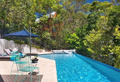 Villa 1 - 3 Parkedge Road - Surfers Gold Coast 2
