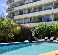 Hi Ho Beach Front Apartments on Broadbeach - Surfers Gold Coast