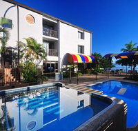 Waters Edge The Strand - Surfers Gold Coast