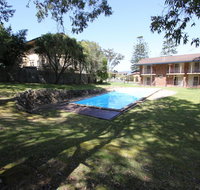 Waterview Gosford Motor Inn - Surfers Gold Coast