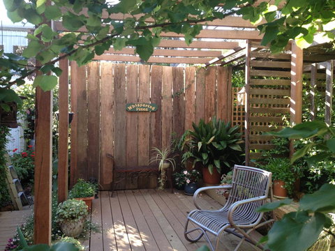 Whispering Pines Bed And Breakfast - Surfers Gold Coast 0