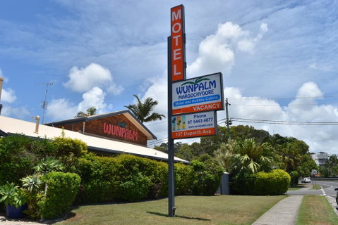Wunpalm Motel & Holiday Cabins - Surfers Gold Coast 0