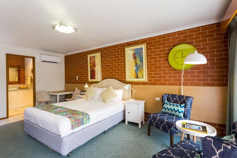 Yackandandah Motor Inn - Surfers Gold Coast 0
