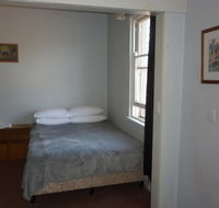 Young Budget Accommodation - Surfers Gold Coast