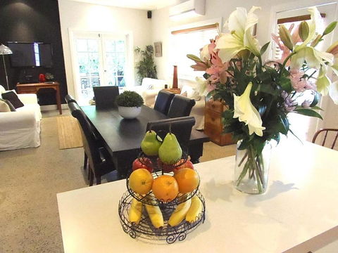 YSG The Edward Townhouse 157 - Steps To Town - Surfers Gold Coast 0