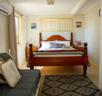 Zen Escape Guest House - Surfers Gold Coast
