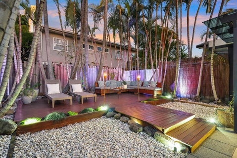 \'Island Retreat Villa\' By Inn Paradise - Surfers Gold Coast 2