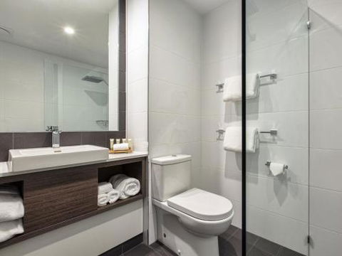 Mercure Sunshine Coast Kawana Waters - Surfers Gold Coast 1