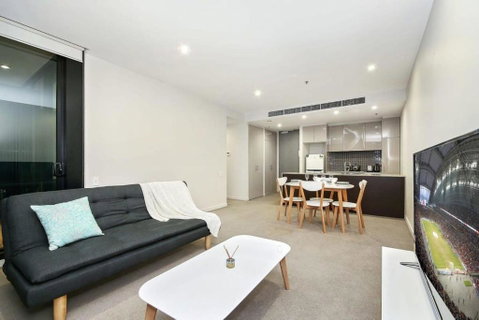 A Comfy Albert Park Apt Next To Grand Prix Circuit - Surfers Gold Coast 0