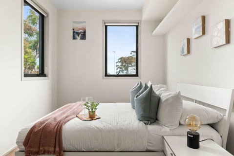 A Cozy & Modern Apt Near To Flemington Races - Surfers Gold Coast 1