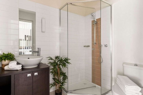 A Cozy & Modern Apt Near To Flemington Races - Surfers Gold Coast 4