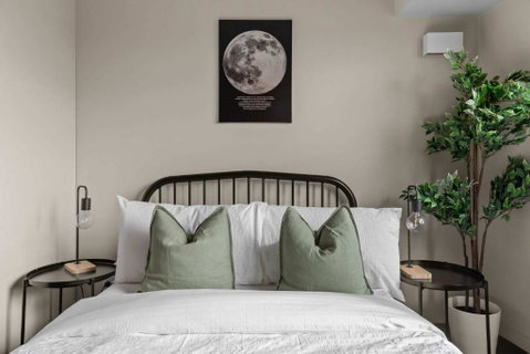 A Cozy Studio Near The University Of Melbourne - Surfers Gold Coast 3