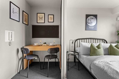 A Cozy Studio Near The University Of Melbourne - Surfers Gold Coast 4
