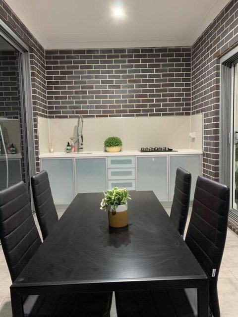 A Pleasant & Sweet Home - Surfers Gold Coast 3