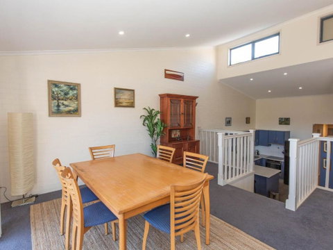 Acacia 4 2 Kirwan Close - Surfers Gold Coast 3