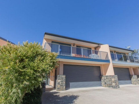 Acacia 5 2 Kirwan Close - Surfers Gold Coast 4