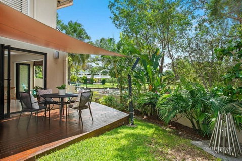 Affordable Luxury By The River - Surfers Gold Coast 0