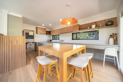 Adelaide Hills Retreat - Surrounded By Nature - Surfers Gold Coast 0