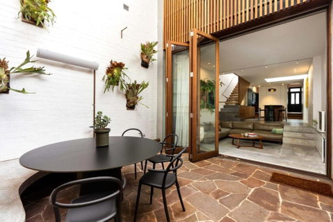Architecture Designed Terrace - Surfers Gold Coast 2