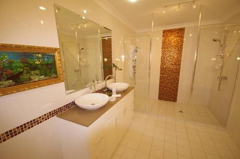 Astoria Retreat Bed & Breakfast - Surfers Gold Coast 4