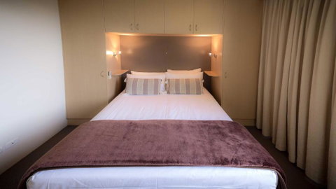 Aussie Resort - Surfers Gold Coast 3
