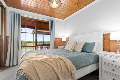 Apollo Bay Cottages- Wild Dog - Surfers Gold Coast 1