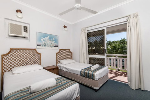 Nimrod Resort Apartments - Surfers Gold Coast 9