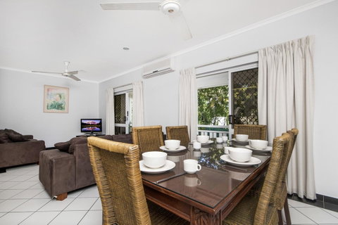 Nimrod Resort Apartments - Surfers Gold Coast 13