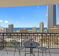Chevron Renaissance Ocean View - Surfers Gold Coast