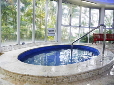 Chevron Renaissance Ocean View - Surfers Gold Coast 32