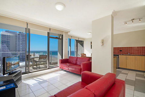 Hibiscus On The Beach - Surfers Gold Coast 32