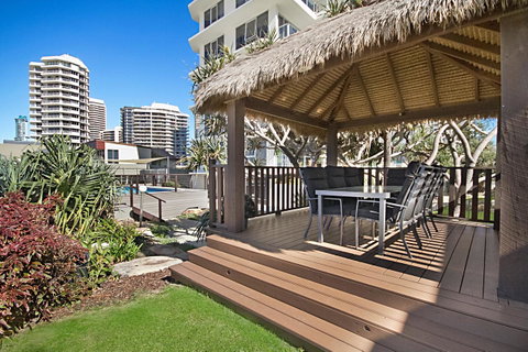 Hibiscus On The Beach - Surfers Gold Coast 33