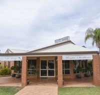 Charleville Motel - Surfers Gold Coast