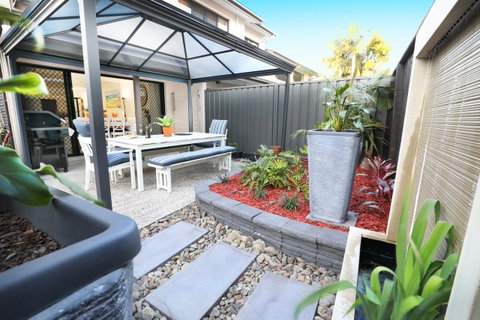 Lotus Retreat - Surfers Gold Coast 12