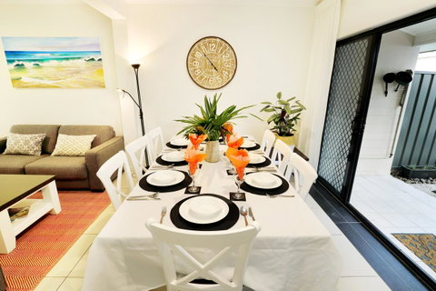 Lotus Retreat - Surfers Gold Coast 5