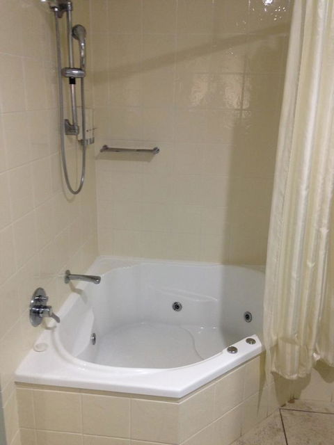 Eastgate On The Range Motel - Surfers Gold Coast 32