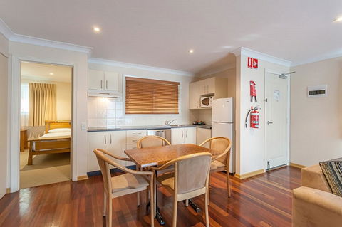 Eastgate On The Range Motel - Surfers Gold Coast 13