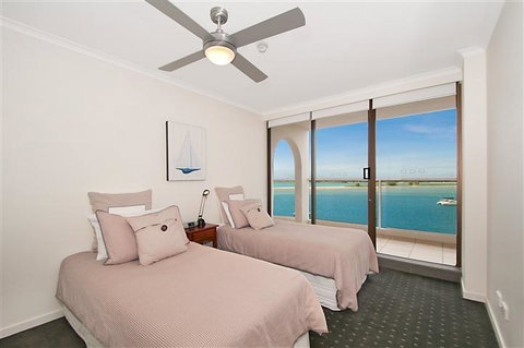 Beaconlea - Surfers Gold Coast 43