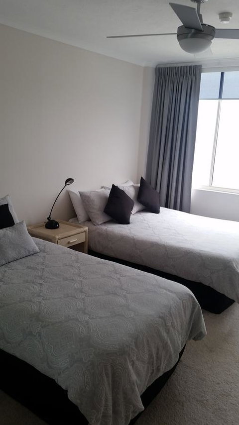Beaconlea - Surfers Gold Coast 23