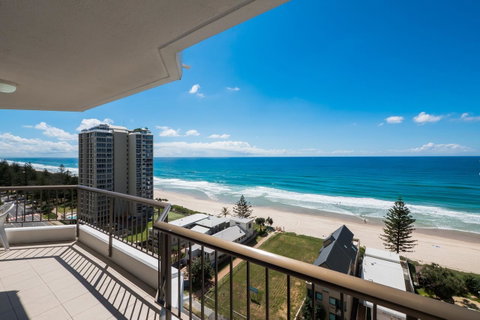 Carrington Court - Surfers Gold Coast 1
