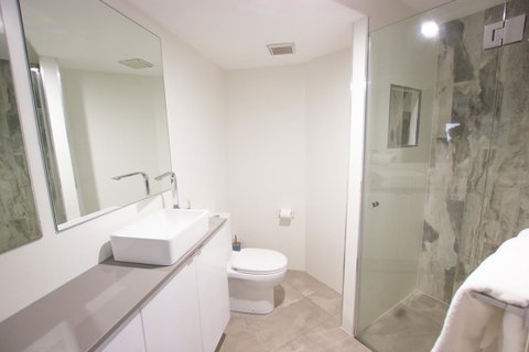 Carrington Court - Surfers Gold Coast 40