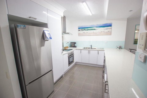 Carrington Court - Surfers Gold Coast 9